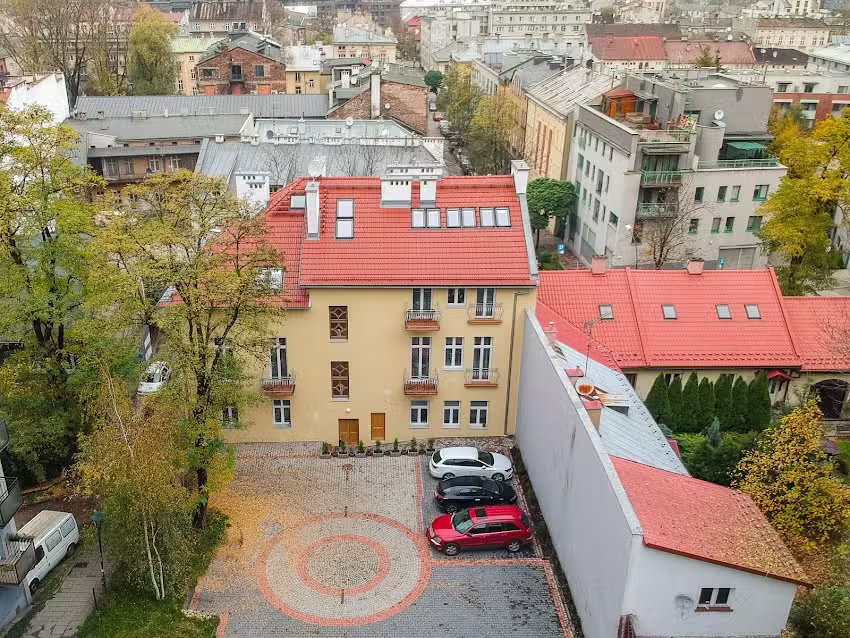 1898 Parkside Boutique Residence