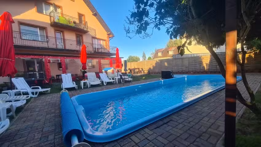 Admirał. Motel. Adamczyk M.