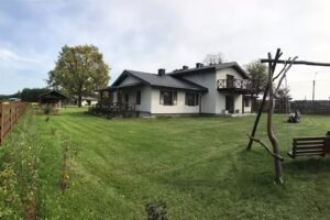 Agrotourism on the Edge of the Forest in Borysówka
