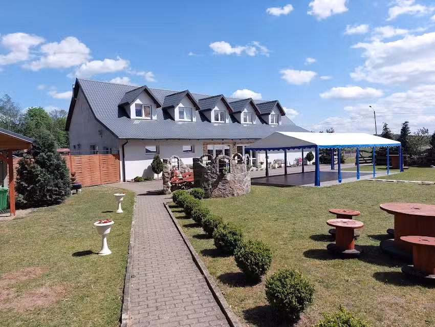 Okruszek Agritourism Kuźnica Trzcianka