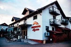 Agroturystyka u Rychertów Sale Weselne Pokoje Gościnne Stadnina koni