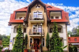 Akacja Pensjonat Noclegi Kudowa-Zdrój