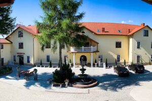 Antyczny Dwór Hotel Wellness & Spa | Weddings | Outdoor Events | Rzeszów