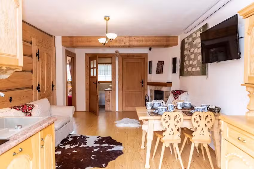 Mountain Melodies Apartment