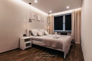 Happy Place Apartment