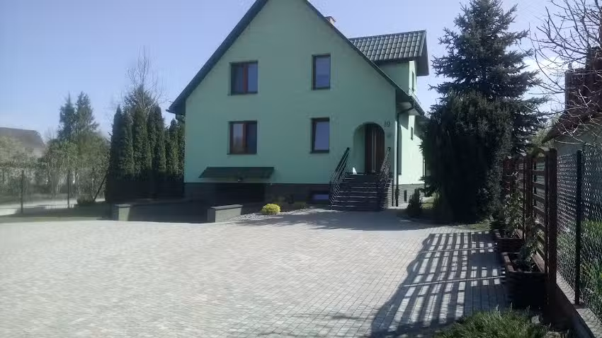 Apartment on the beach by the lagoon