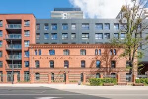 Bastion Wałowa Apartments Q4Apartments