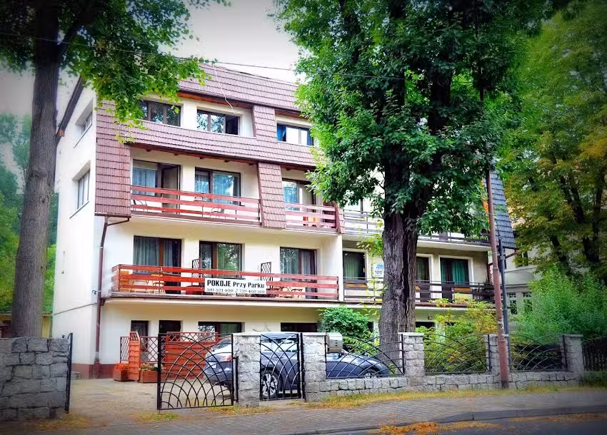 Apartamenty – Pokoje Przy Parku s.c.