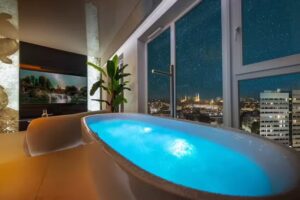 Quorum Apartments – Jacuzzi, Sauna, Luxury!