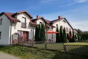 Ferienwohnungen in Dębina – Unterkünfte und Apartments