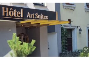 Art Suites Hotel