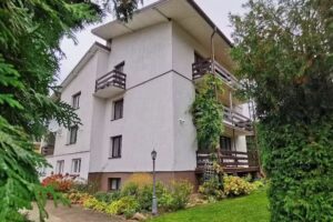 NICHT-GRIECHISCHE ATHEN