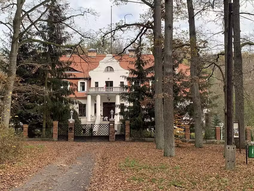 Aulichówka – Ferienhaus und Squash