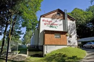 Auto-Camping-Park Jelenia Gora