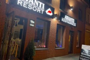 Avanti Resort, Hotel Rooms, Accommodation with Breakfast and Dinner, Restaurant