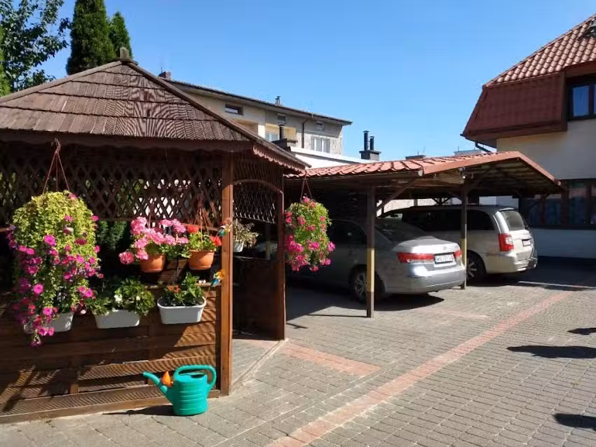 Avethna Warsaw Airport Hostel