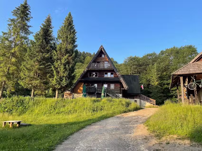 Pod Honem Shepherd’s Lodge in Cisna