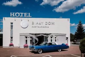 BIAŁY DOM HENLEX – Hotel Restauracja