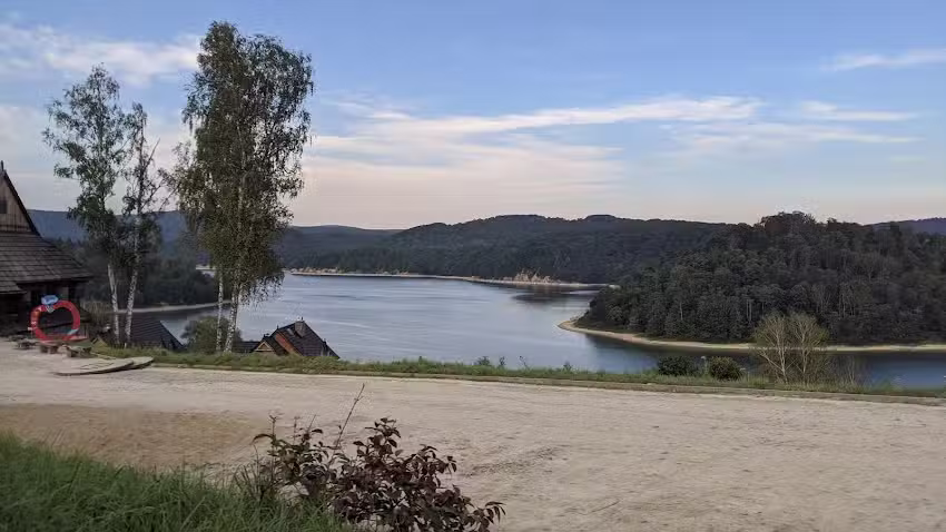 Paradies Bieszczady – Komfortable Häuser direkt am Solina-See