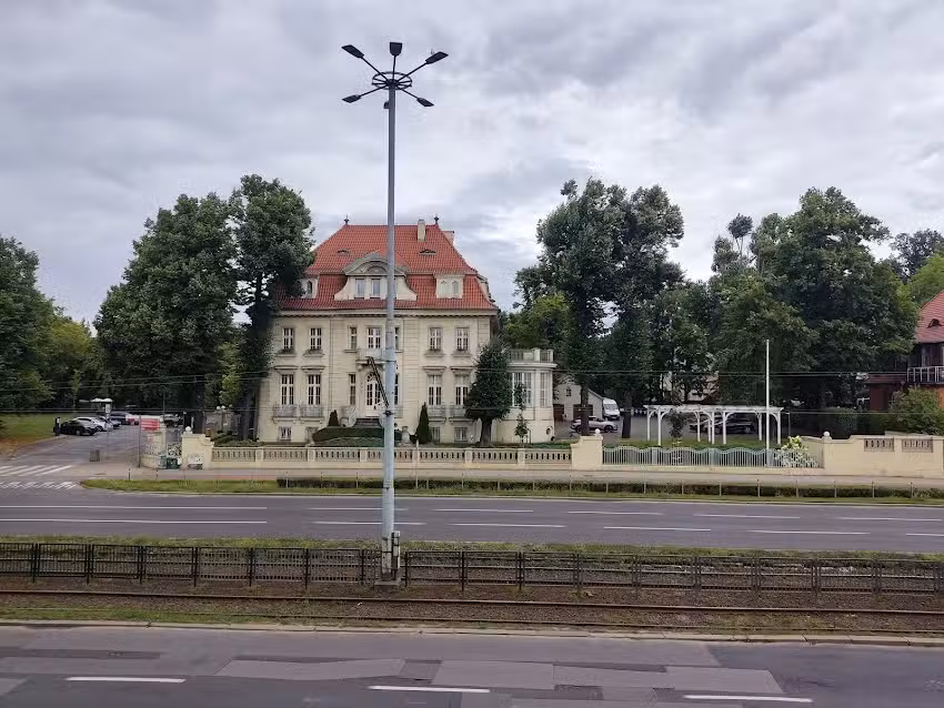 Bon Voyage Apartments