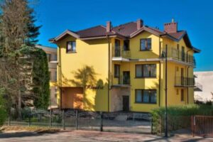 Ganzjährig nutzbare Mitarbeiterzimmer „Ihre Familienoase“