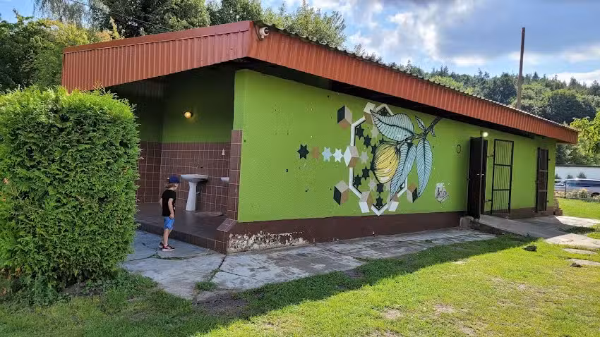 Camping nr 138 „Jezioro Starogrodzkie”