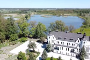 Castle Lakes – apartamenty i łowisko