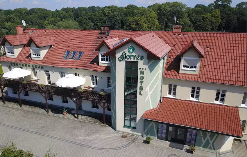 Centrum Restauracyjno-Hotelowe Florres