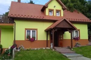 Cottage under the Forest. Agritourism