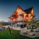 Ein Ferienhaus außerhalb des Dorfes