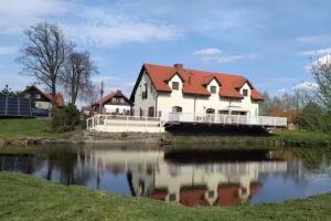 CZAR MAMRY APARTAMENTY