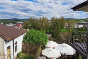 Dark Pub Restaurant & Hotel