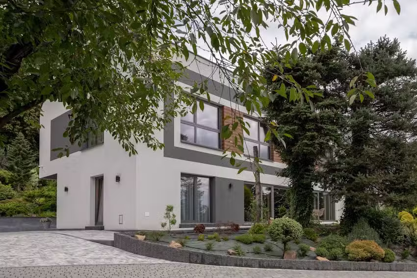 Dębowy Zakątek – Spokojny, Komfortowy Wypoczynek w Okolicy Krakowa