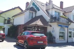 Dom Gościnny MARINA. Pokoje gościnne ośrodek wczasowy noclegi z wyżywieniem wypoczynek