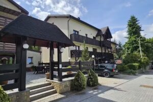 Dom gościnny TROJAK