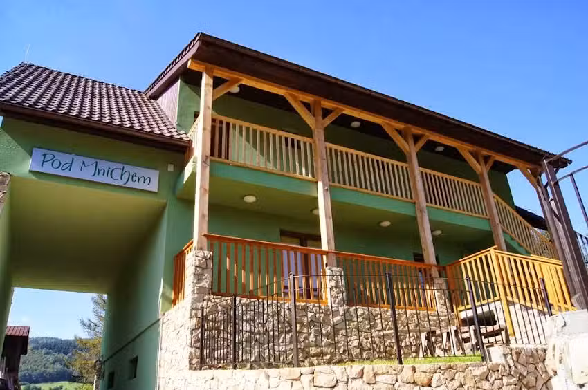 Hostel &bdquo;POD MNICHEM&ldquo;