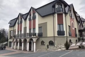 Grandfather’s Reception House