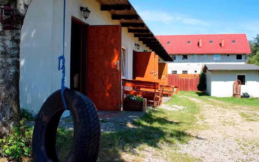 Dom Wczasowy „Laguna” – pokoje gościnne