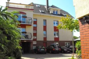 Sunshine Holiday Home