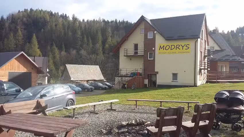 MODRYS Holiday Home