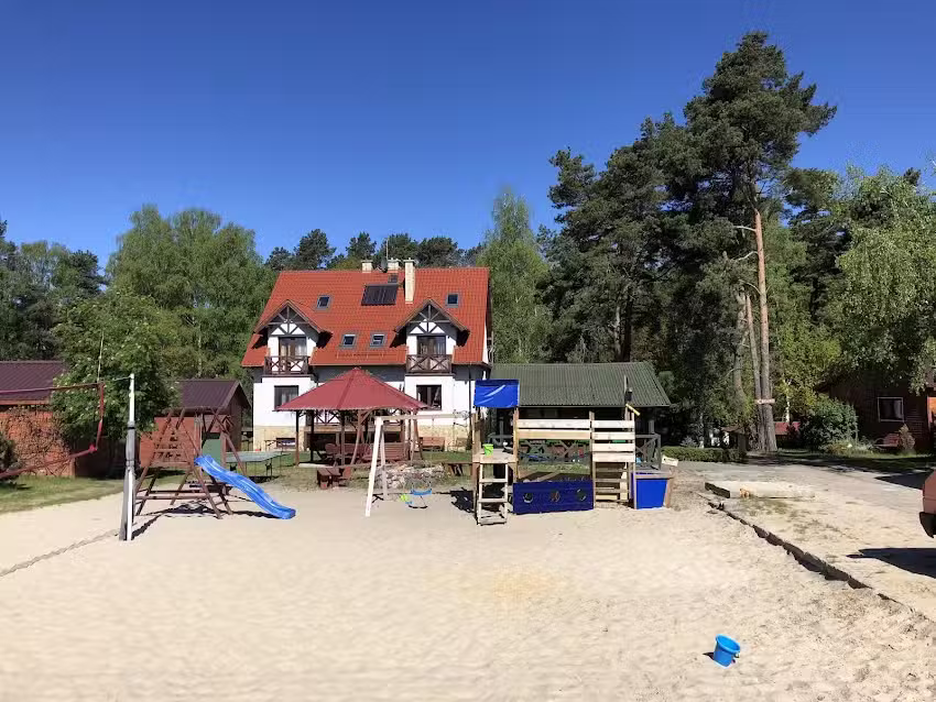 DOMASZ&Oacute;WKA