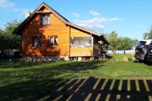 Domek SADKOWO – wśród jabłoni z balią ogrodową