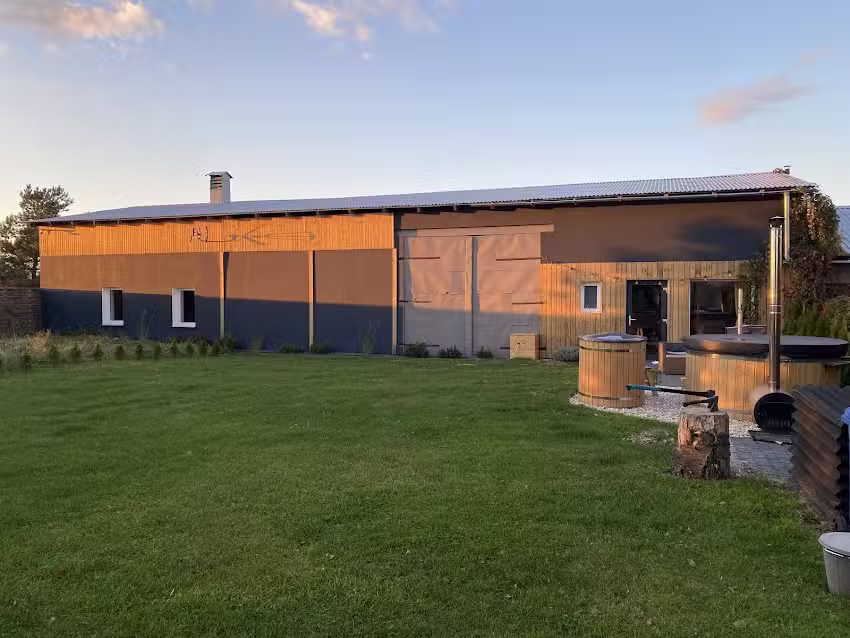 STODOŁA cottage with jacuzzi tub, KAWI KAYAKS