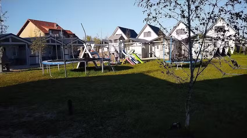 DOMKI AQUARIUS w Dziwnówku