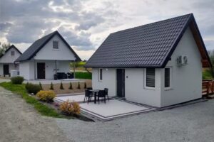 Brzezówka Cottages by the Ponds