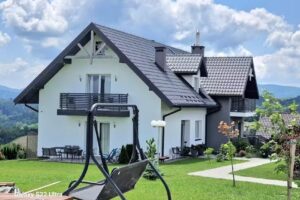 Ferienhäuser und Zimmer am Aussichtspunkt Kiczara