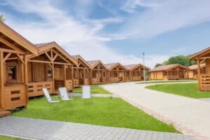 Domki nad jeziorem Bogdanka Park