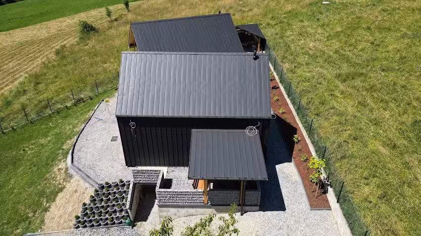 Cottages near Luboń