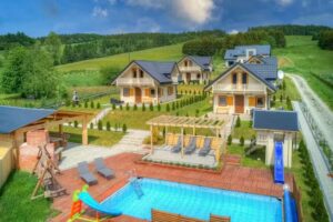 Holiday Cottages BAJECZNY LAN