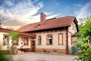 Two Horseshoes – Agritourism by the Sea